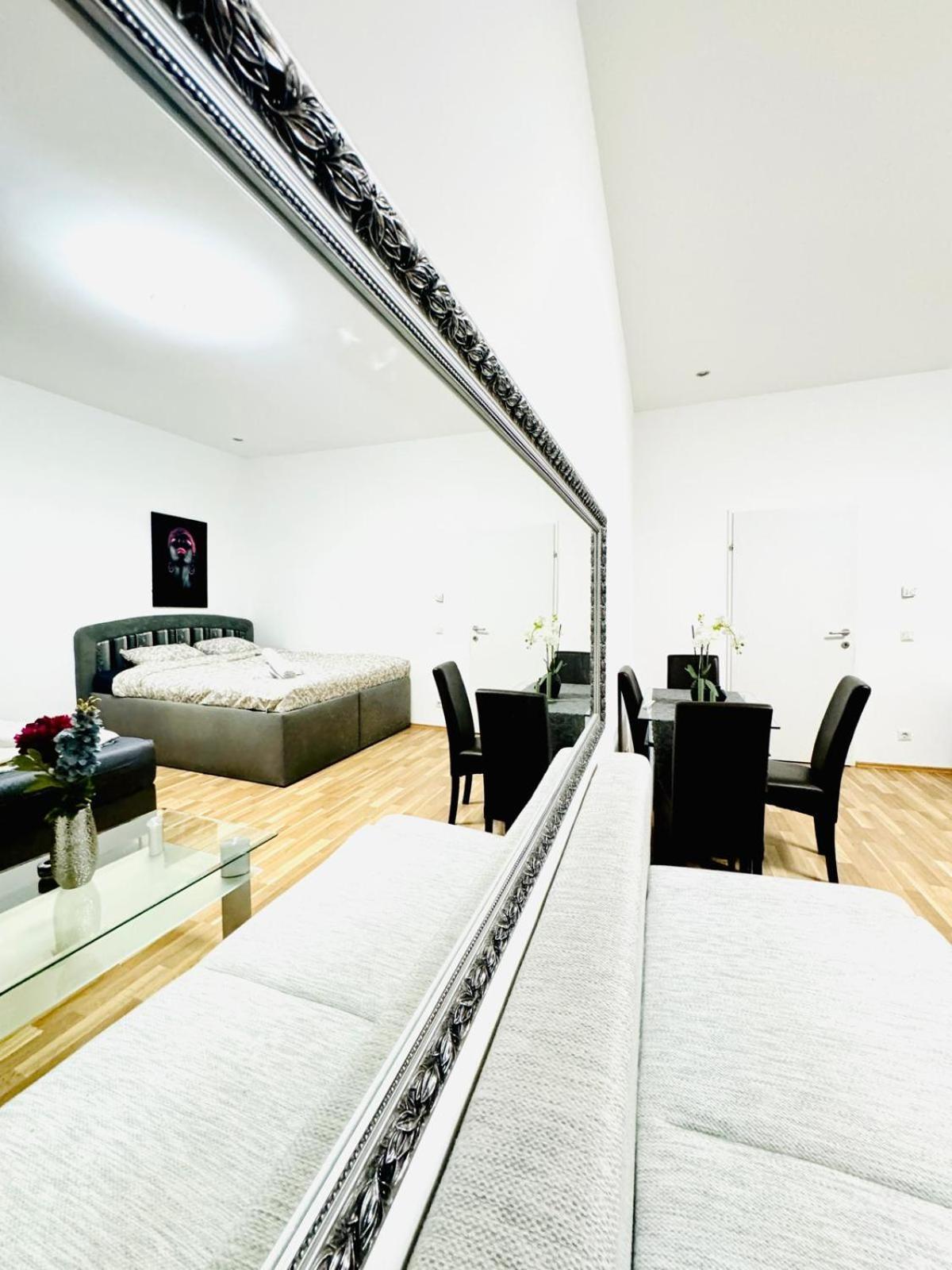 Appartement Chic For 5p, 12-min Walk To Augarten Wenen